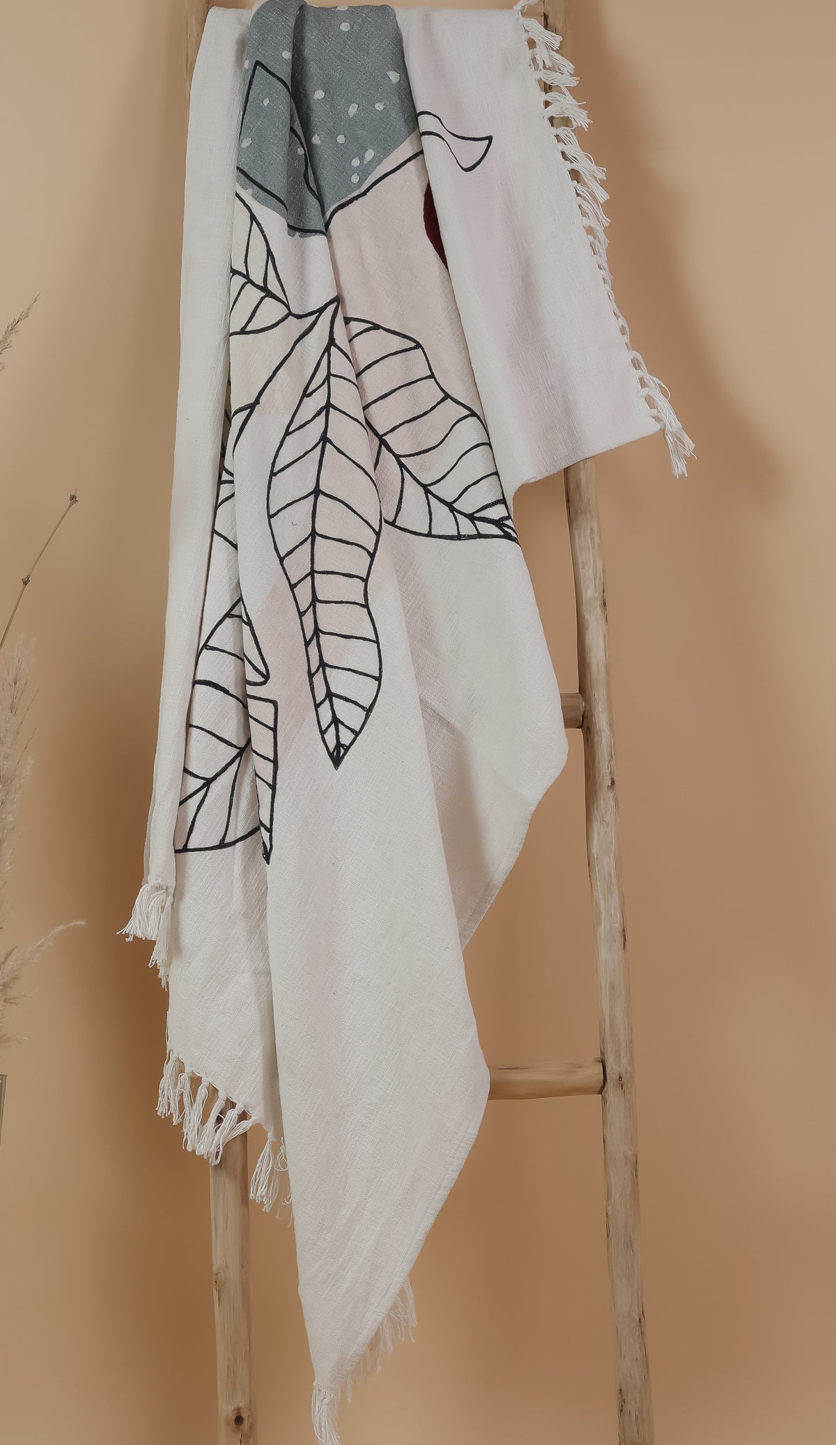 KOTTAYAM - Modern Design Printed Throw Blanket