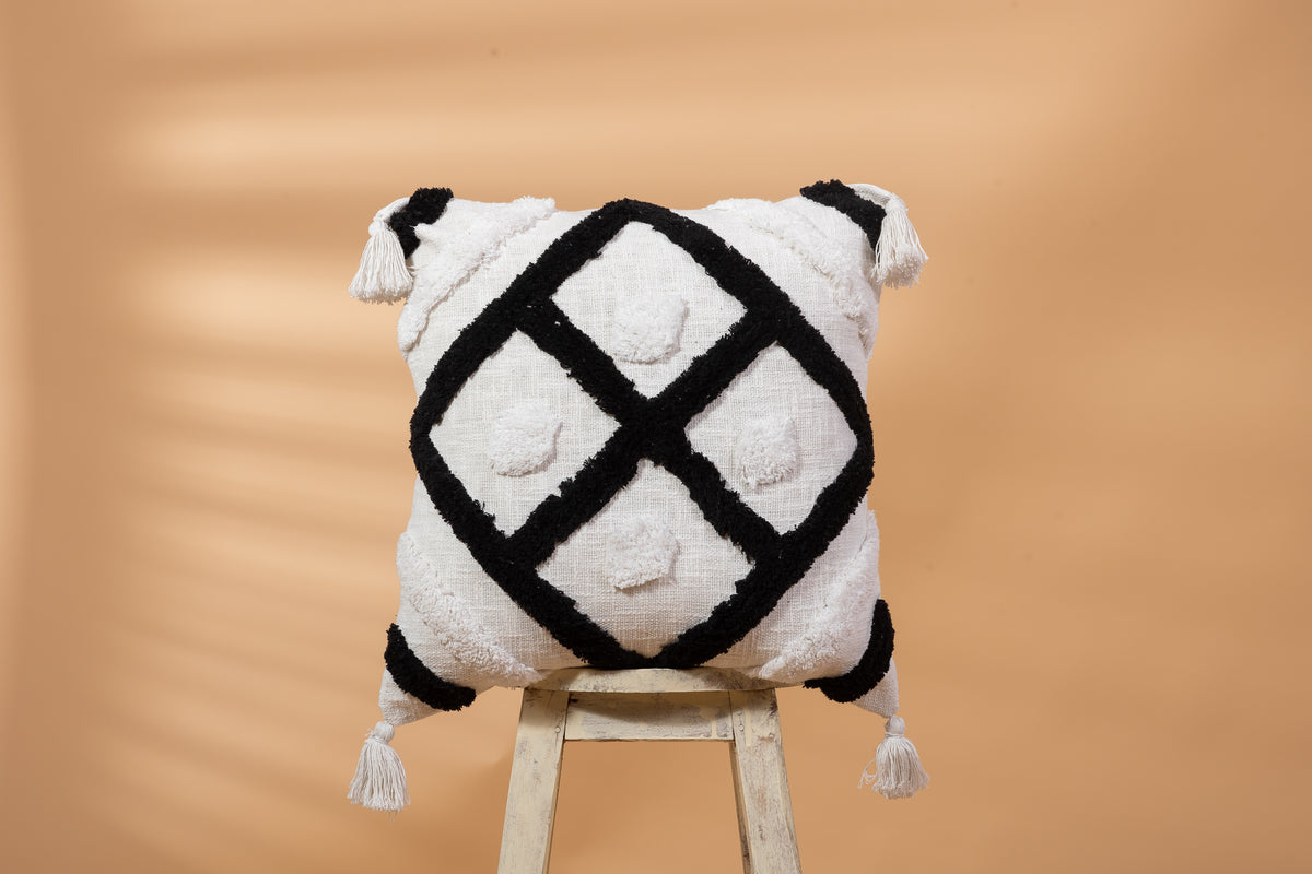 SNOWDROP - Soft Tufted Square Cushion Cover