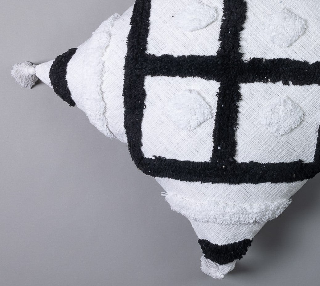 SNOWDROP - Soft Tufted Square Cushion Cover