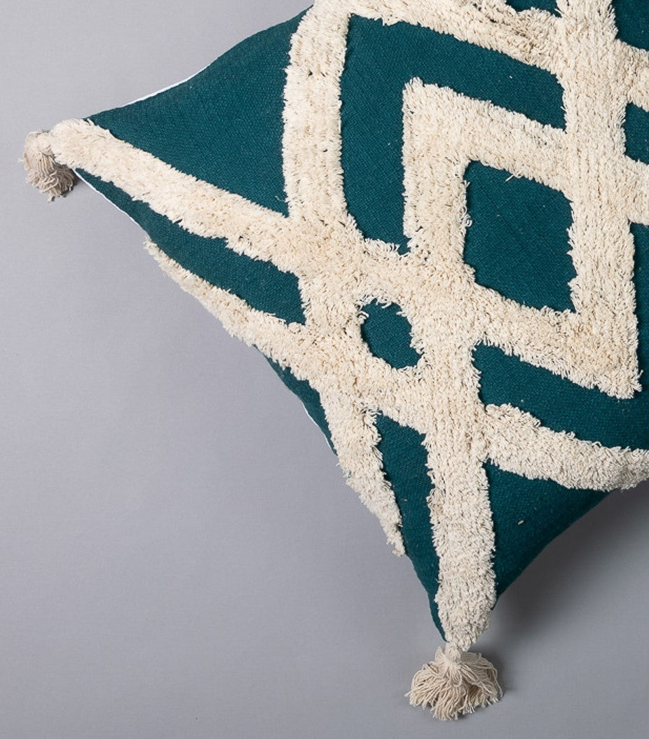 TRICORNIO - Plush Tufted Pillow Cover