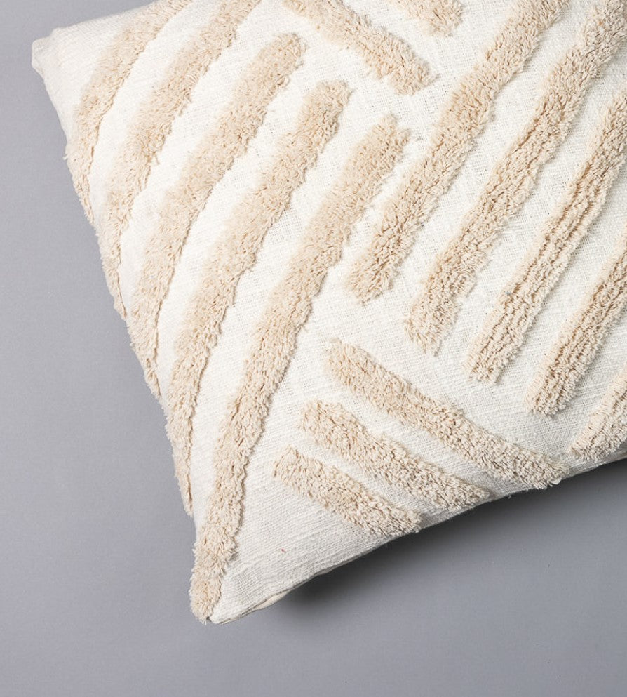 CARNATION - Soft Tufted Square Cushion Cover