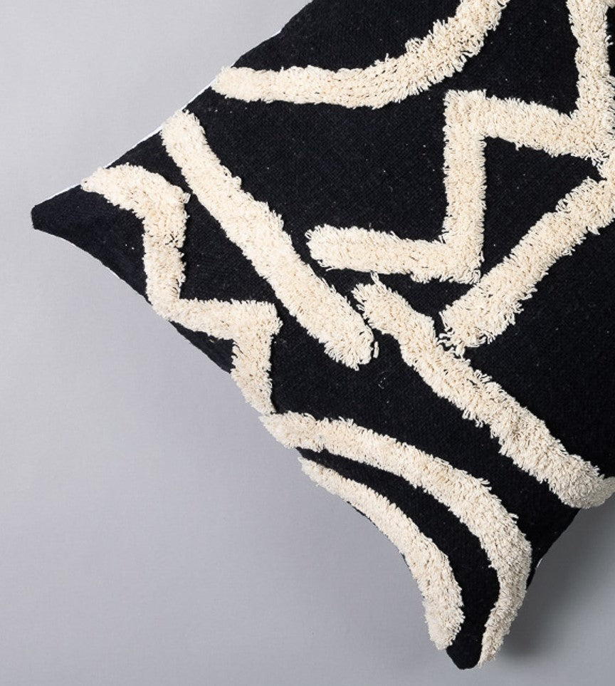 HARTLY - Tufted Decorative Pillow Cover