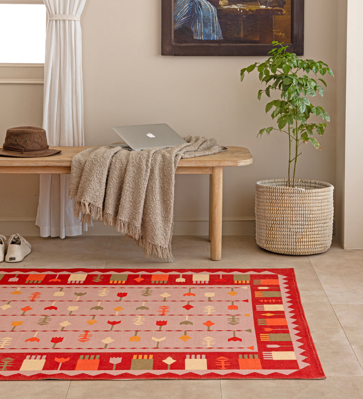 NIVA Pink Geometric Hand Woven Cotton Dhurrie Rug (6 ft x 4 ft)