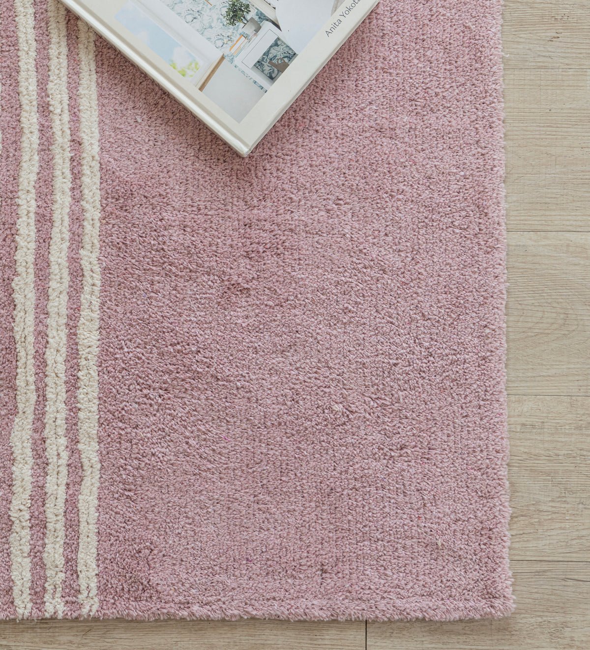 NAYA Pink Geometric Hand Woven Cotton Dhurrie Rug (8 ft x 5 ft)