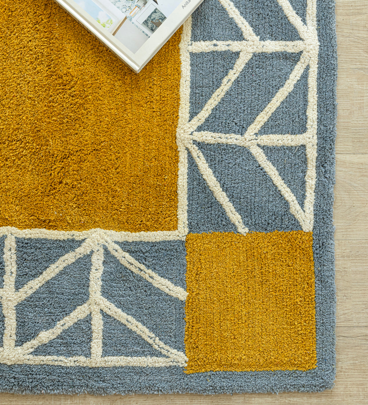 EKA Yellow Geometric Hand Woven Cotton Dhurrie Rug (6 ft x 4 ft)