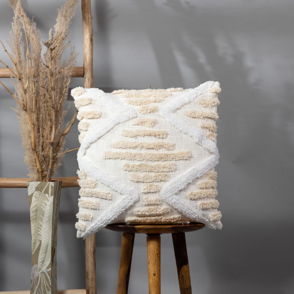 SOLANUM - Tufted Decorative Pillow Cover