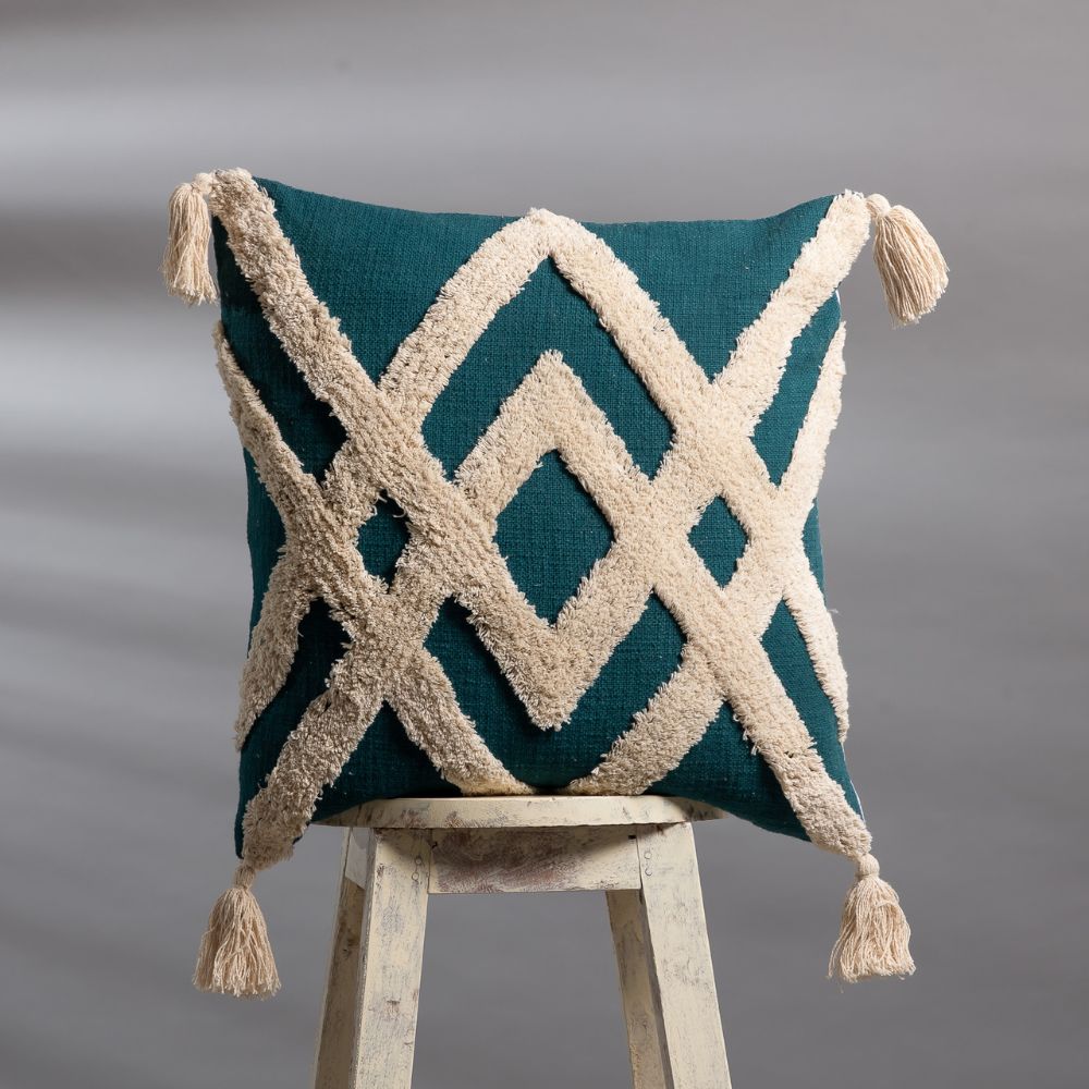 TRICORNIO - Plush Tufted Pillow Cover