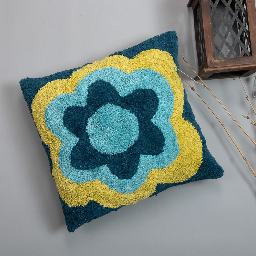 WALLFLOWER - Designer Tufted Pillow Cover