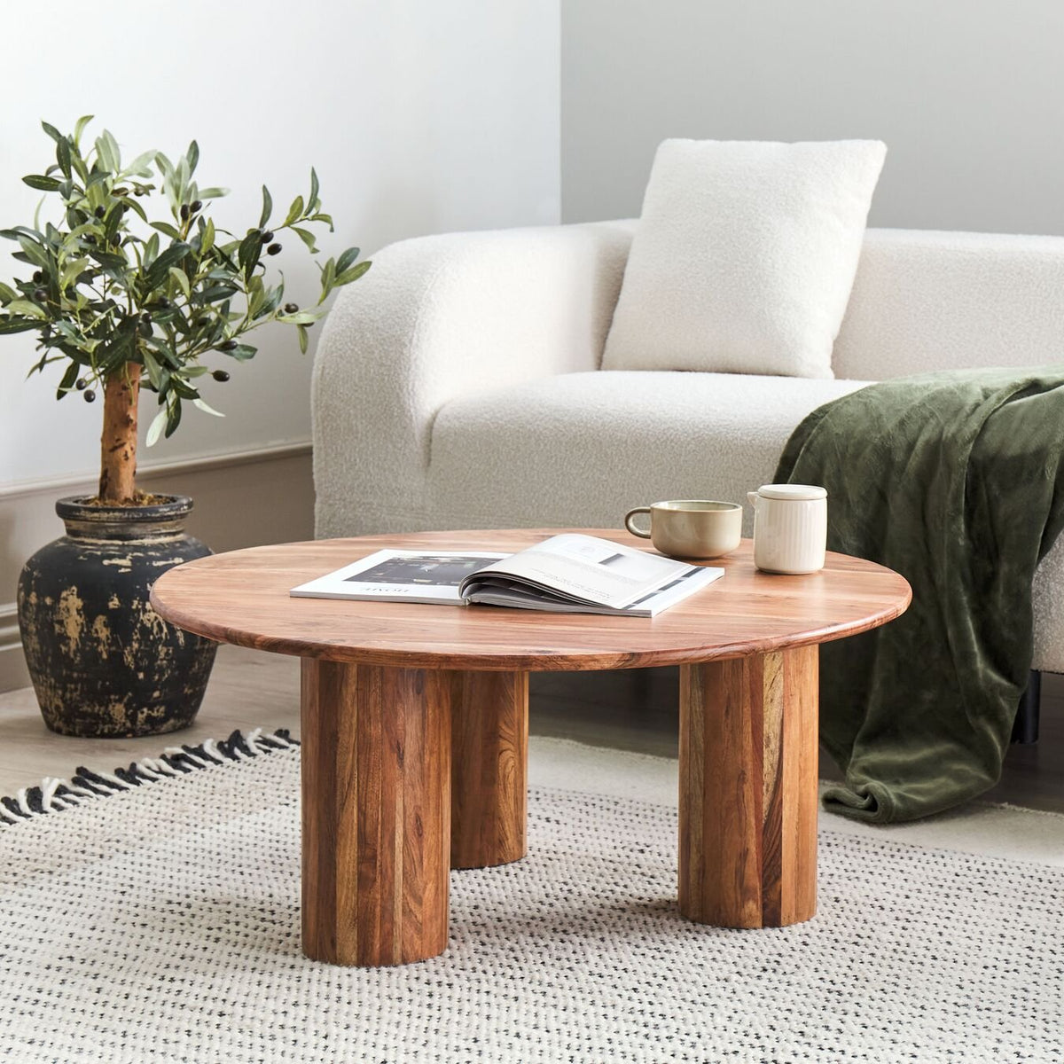 Acacia Wood Coffee Table Light COLINA