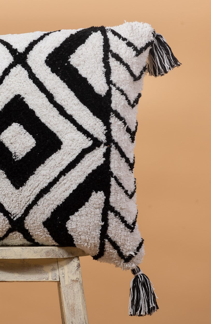 ACTAEA - Designer Tufted Pillow Cover