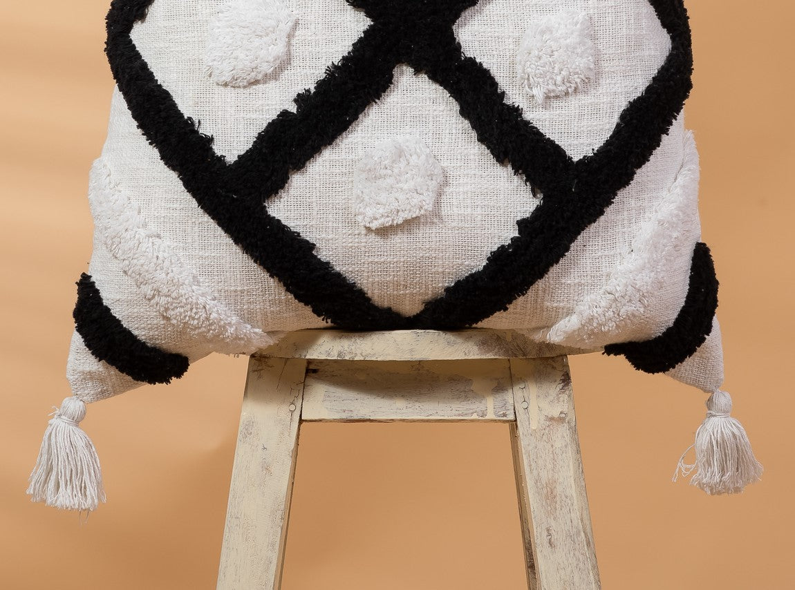 SNOWDROP - Soft Tufted Square Cushion Cover