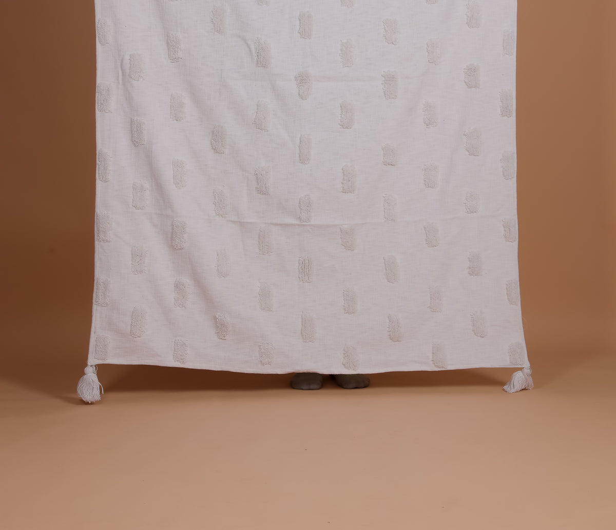 TUK TUK - Soft Tufted Throw Blanket