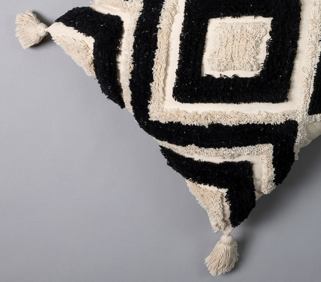 INDIRA    - Tufted Decorative Pillow Cover