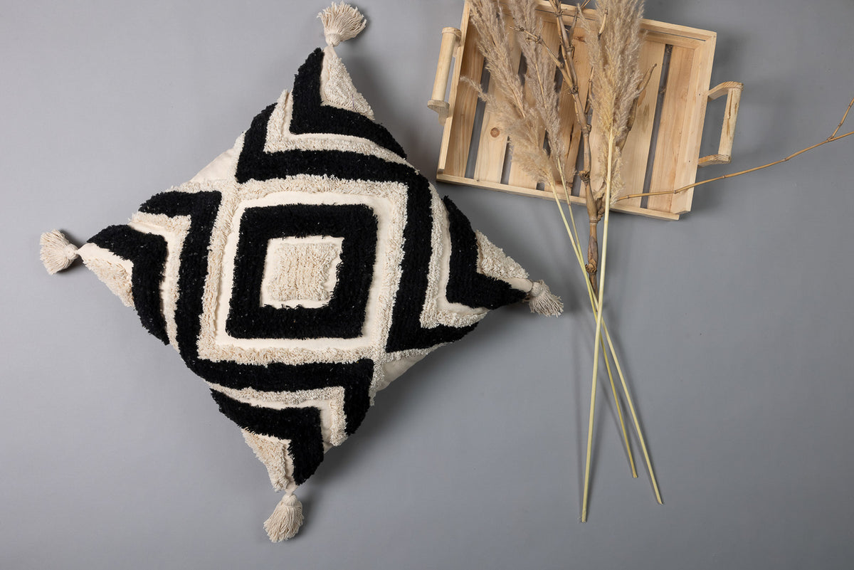 INDIRA    - Tufted Decorative Pillow Cover