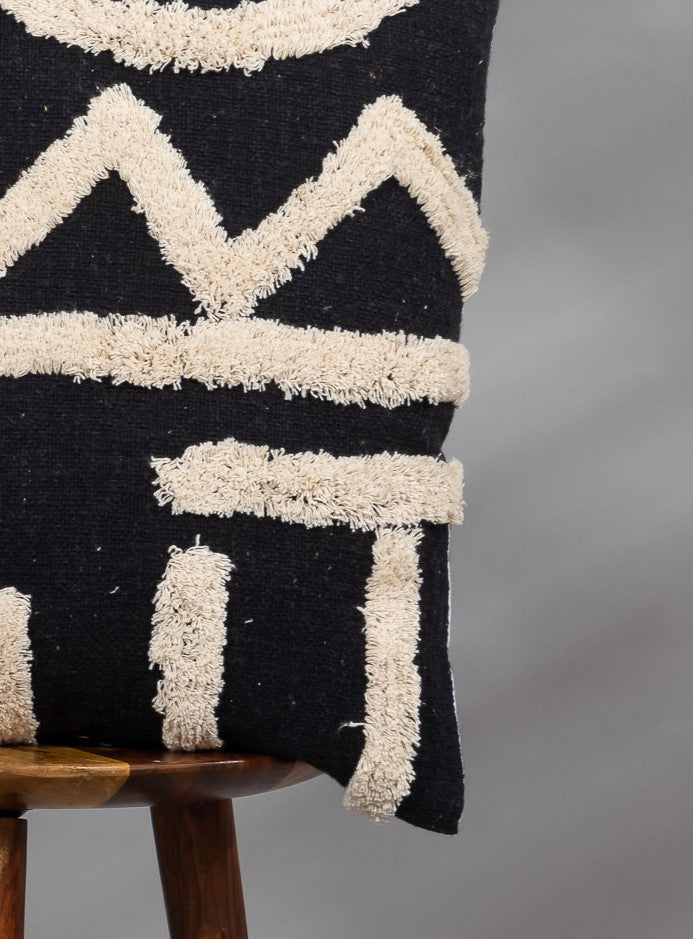 HARTLY    - Tufted Decorative Pillow Cover