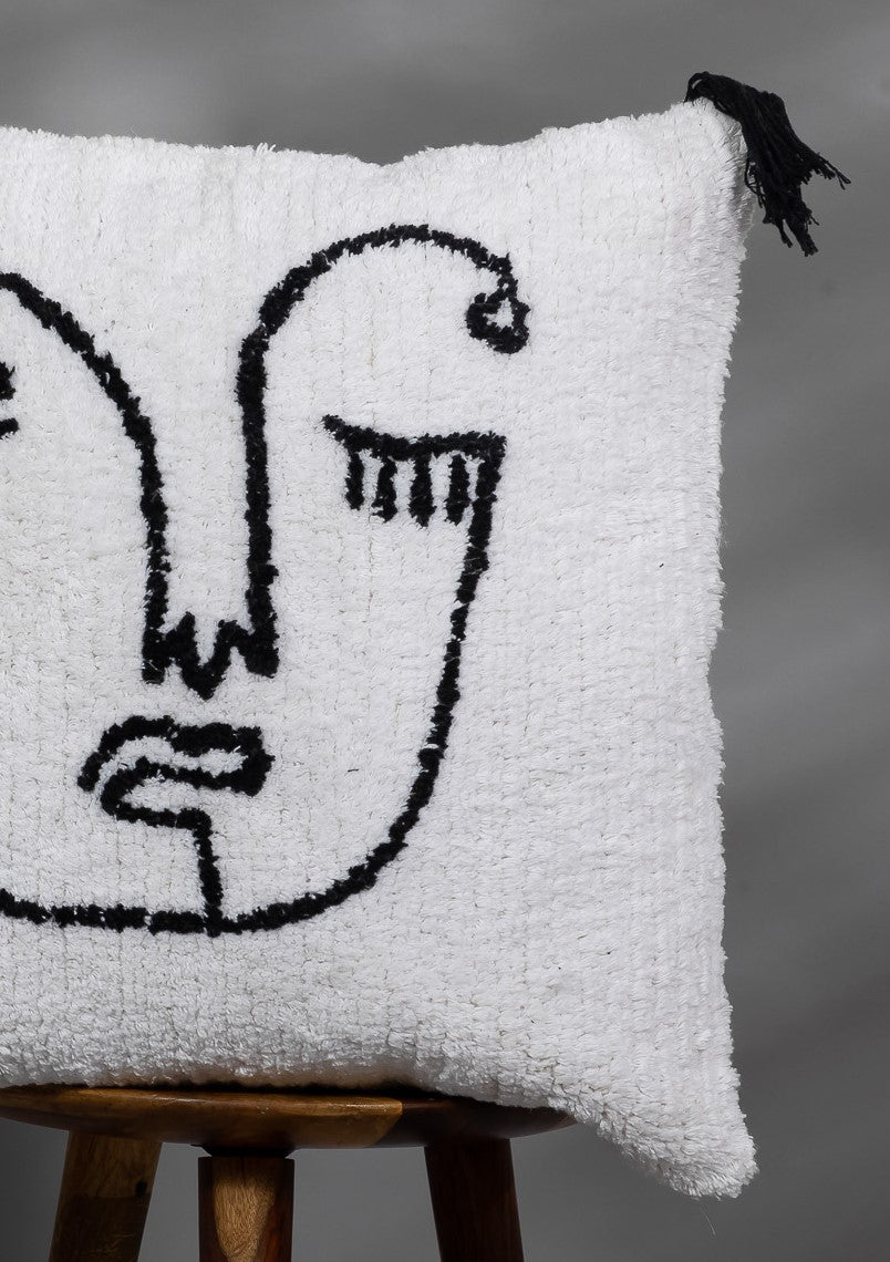 FACE    - Tufted Decorative Pillow Cover