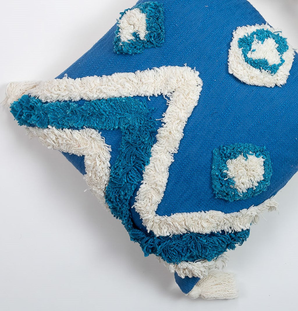 LUPINUS - Modern Soft Tufted Pillow Cover