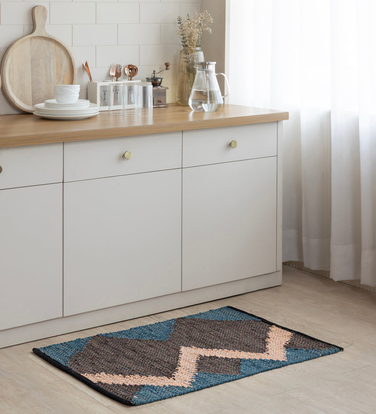 AARINI Brown Geometric Hand Woven Cotton Dhurrie Rug (3 ft x 2 ft)