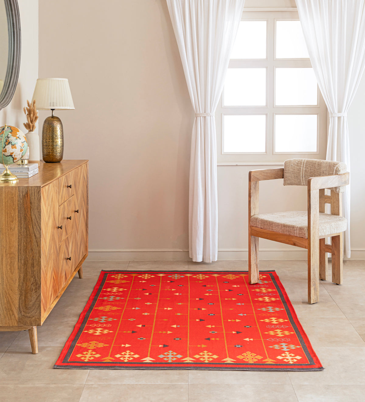 AAROH Maroon Geometric Hand Woven Cotton Dhurrie Rug (6 ft x 4 ft)