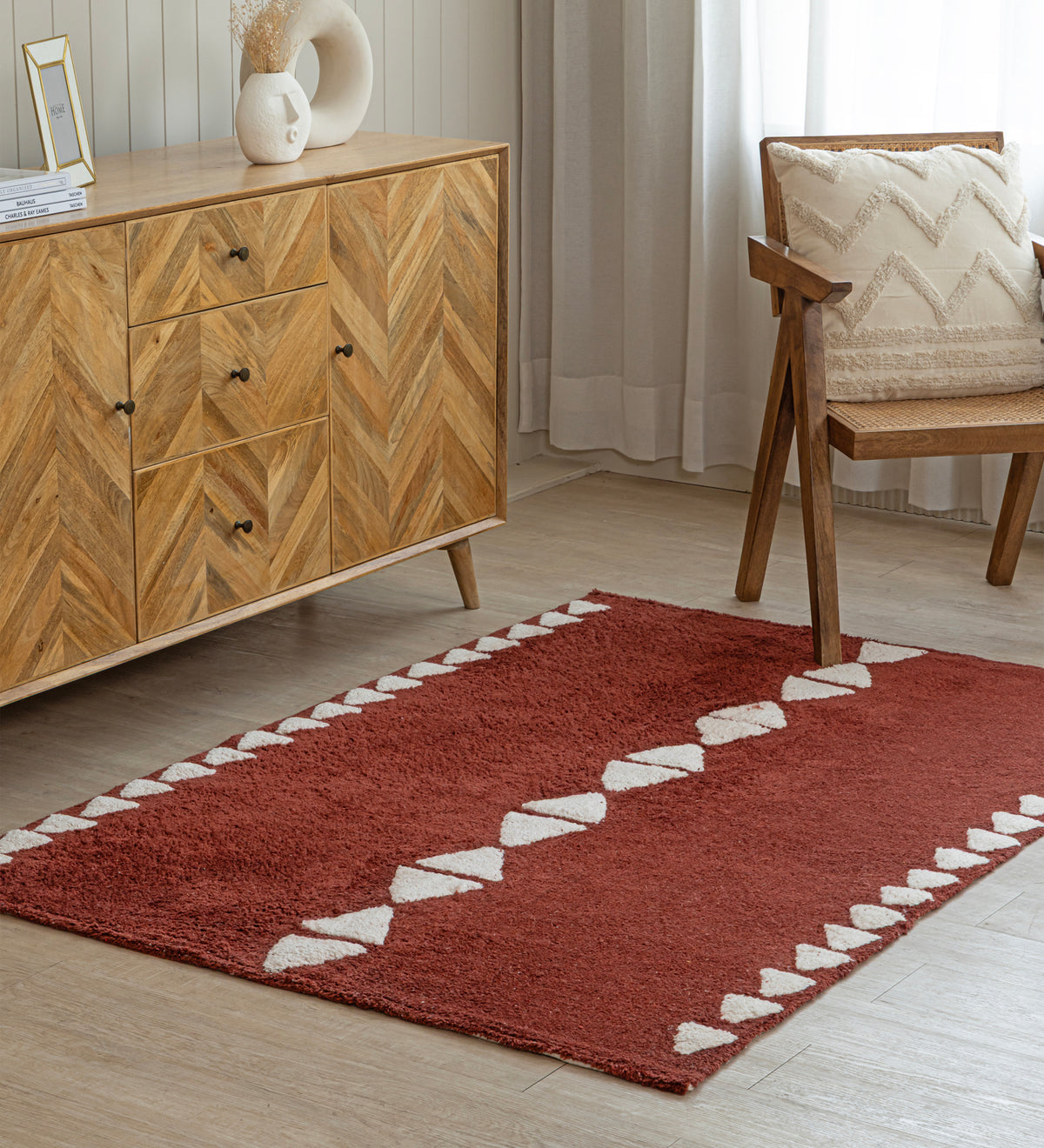 RUHI Maroon Geometric Hand Woven Cotton Dhurrie Rug (6 ft x 4 ft)