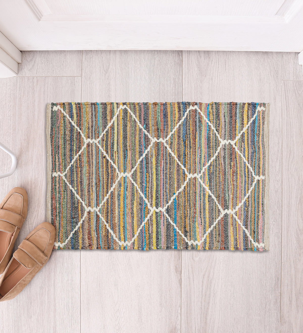 FALGUNI Multicolor Geometric Hand Woven Jute Dhurrie Rug (3 ft x 2 ft)