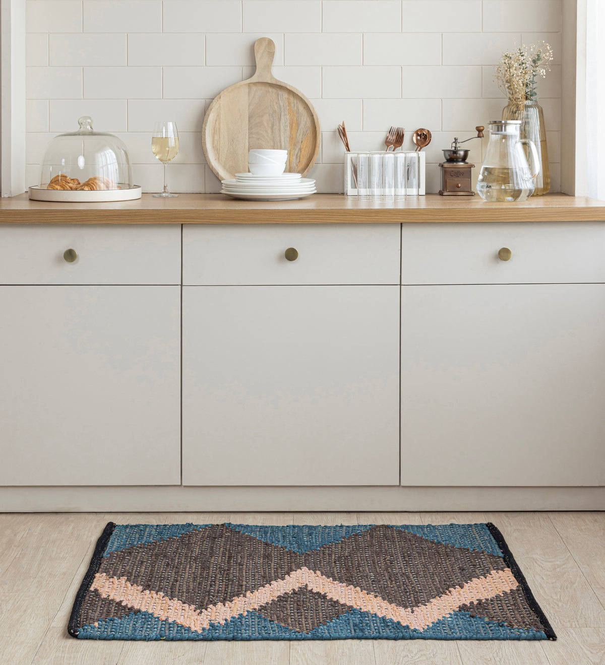 AARINI Brown Geometric Hand Woven Cotton Dhurrie Rug (3 ft x 2 ft)