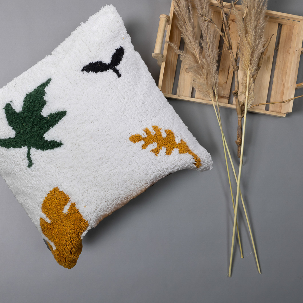 MUDAYNA   - Artisan Tufted Pillow Cover