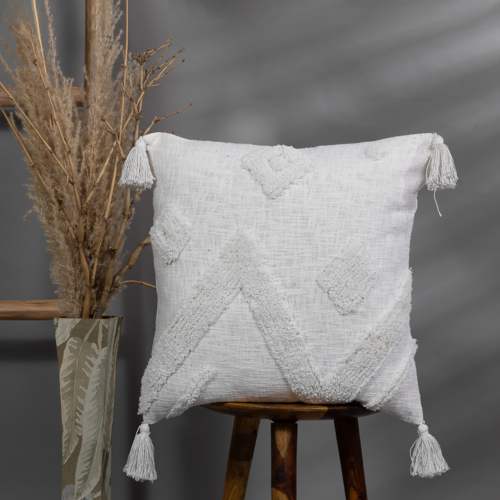 SCRIPUS   - Soft Tufted Square Cushion Cover
