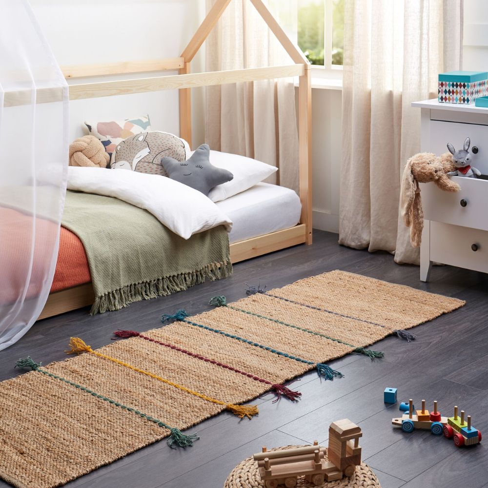 AKKAYA JUTE BRAIDED RUG