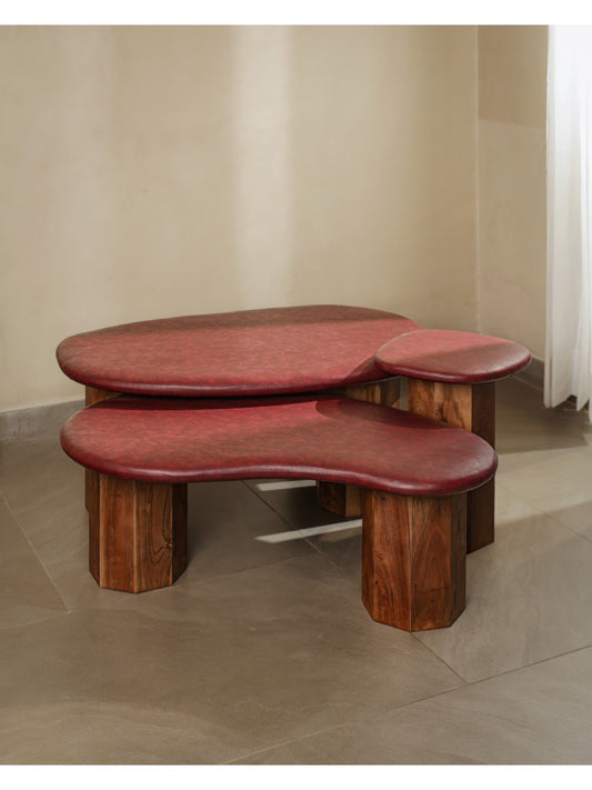 The Gasbh Set of 3 Coffee Tables for Living Room | Solid Wood Coffee Table Set with Maroon Leather Fabric Tops and Sturdy Pedestal Legs | 3 Piece Nesting Center Tables | Modern Tables for Home Sofa and Lounge